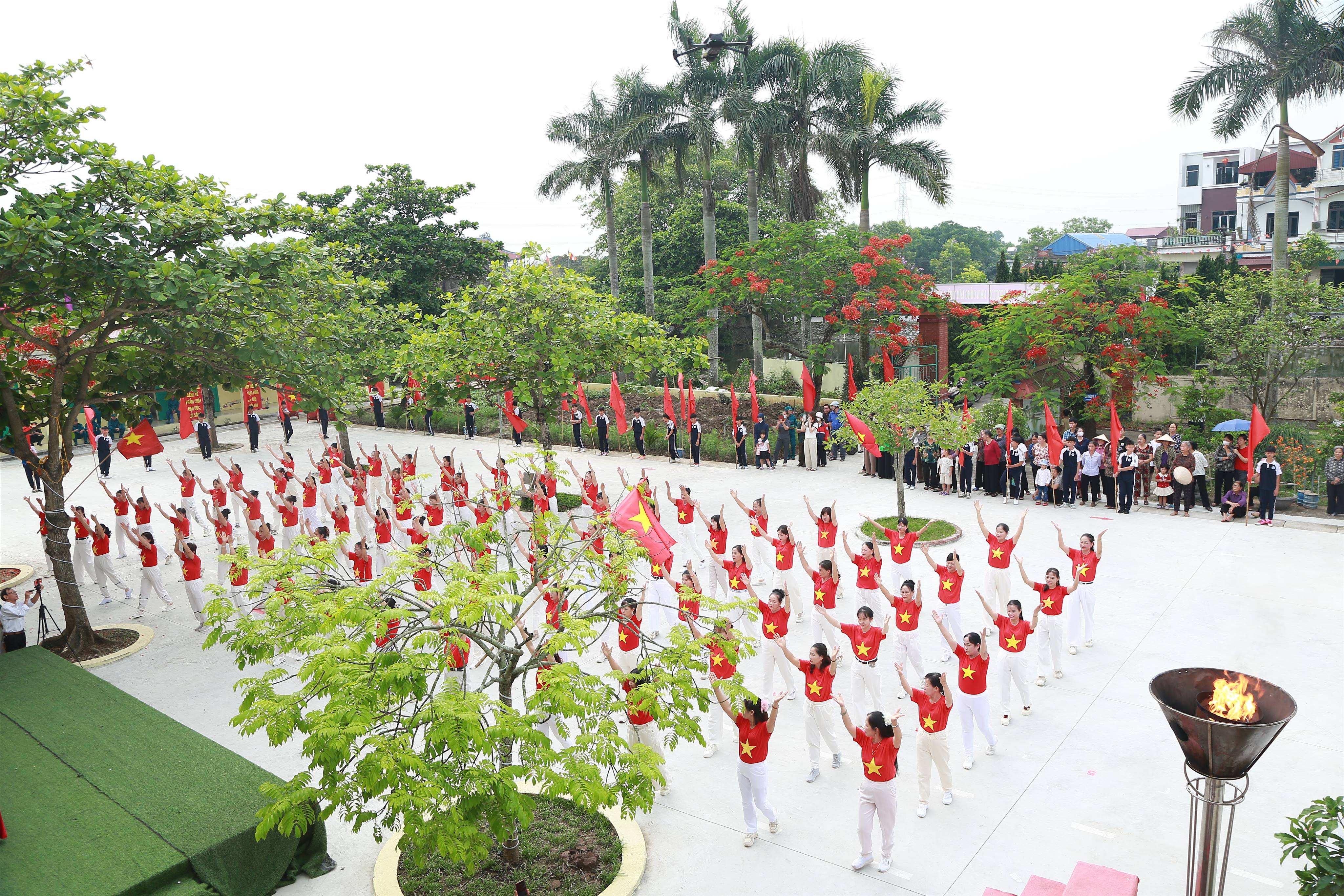 anh tin bai